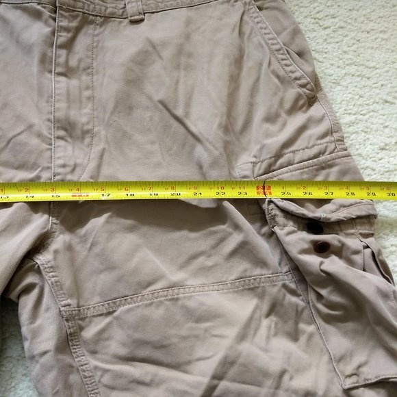 Polo by Ralph Lauren khaki cargo shorts Size 44T - Picture 12 of 15